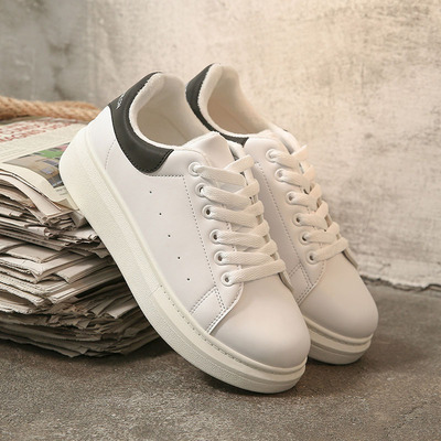 颈肩腰腿关节医用冷敷贴10片+白象桶装火锅面6桶+小白鞋清洗剂